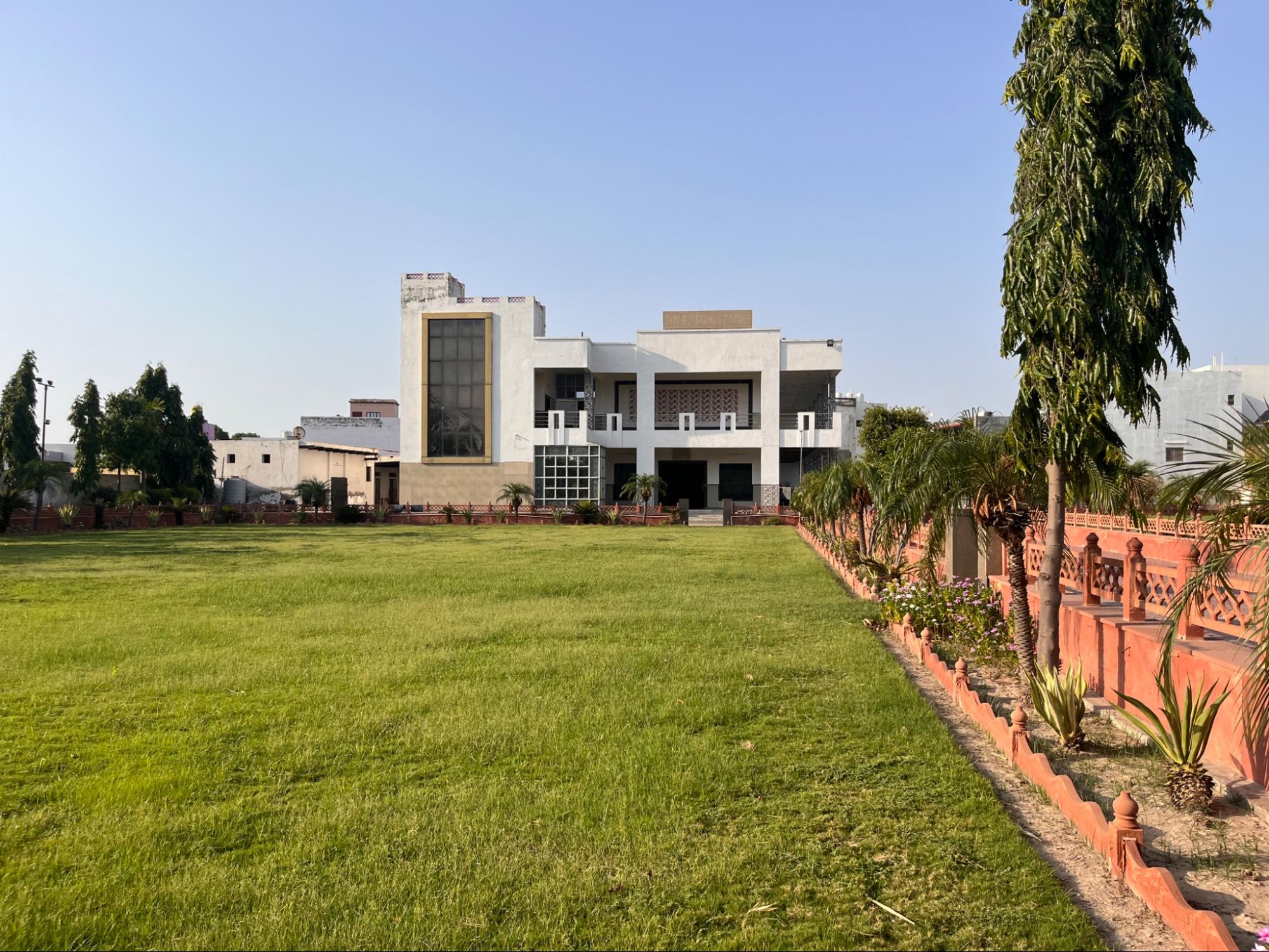 Shri Goverdhan Garden Photo 26