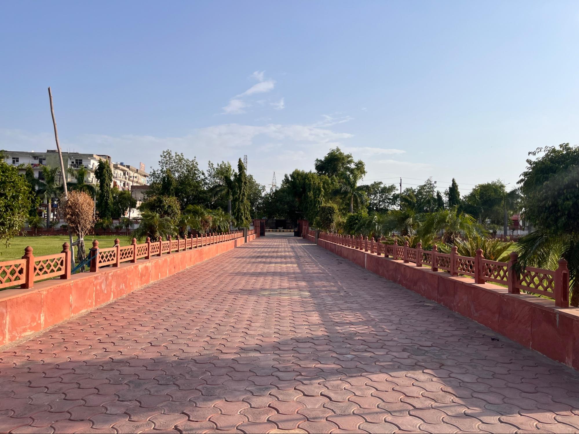 Shri Goverdhan Garden Photo 29