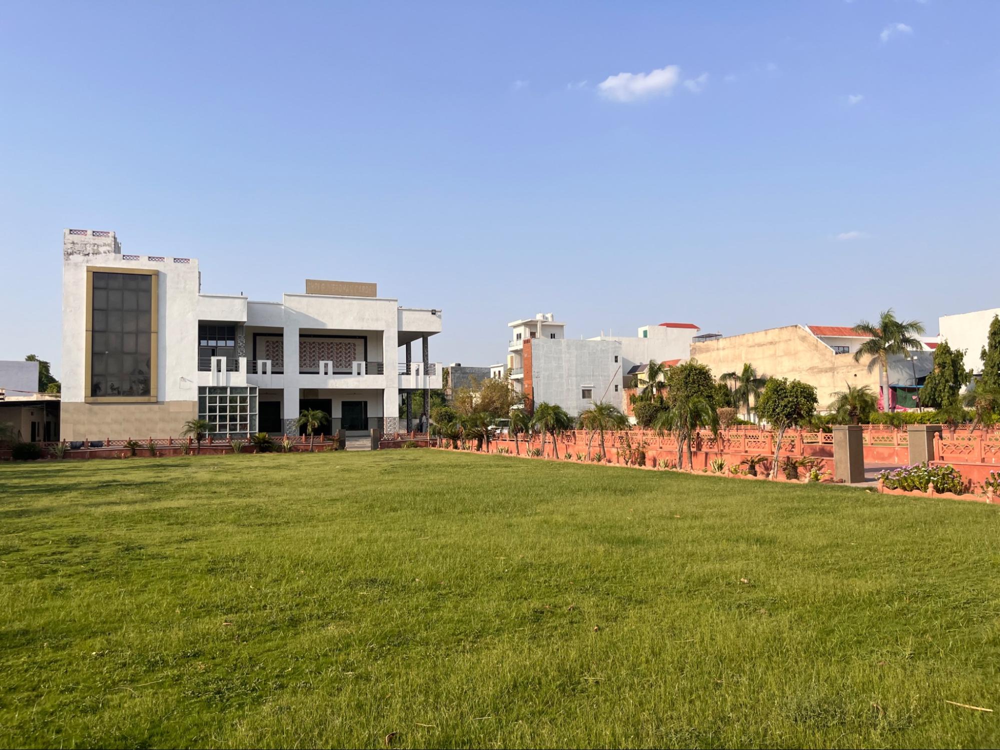 Shri Goverdhan Garden Photo 45