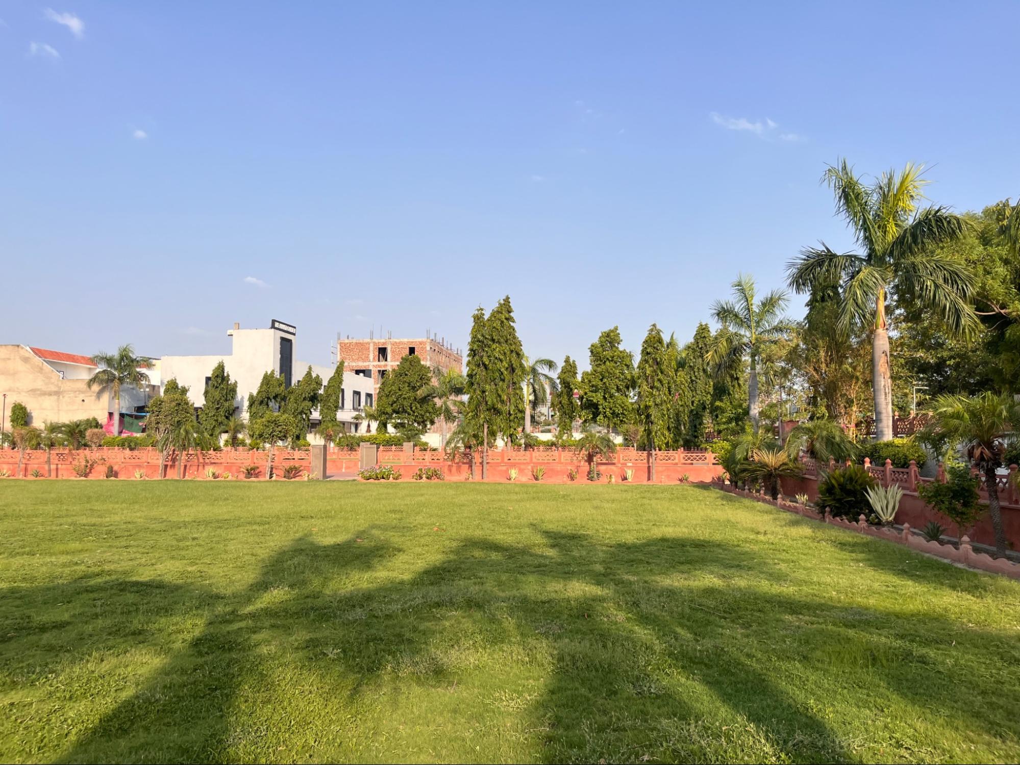 Shri Goverdhan Garden Photo 72